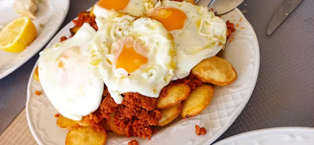 Restaurante bar la piscina