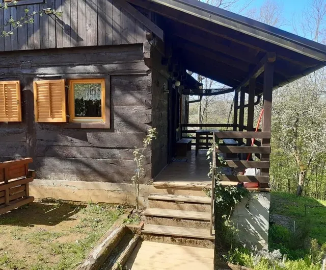 Wooden house Kamanje