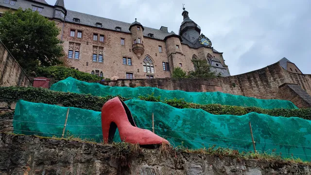 Grimm-Dich-Pfad: Aschenputtel