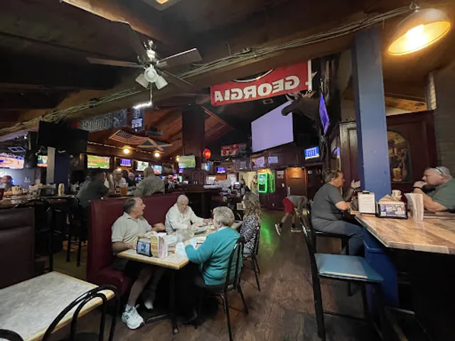 Partners Bar & Grill