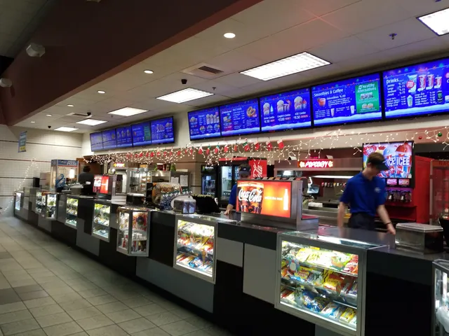 CWTheaters Lincoln Mall 16