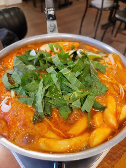 또보겠지떡볶이집 몽글몽글청계점