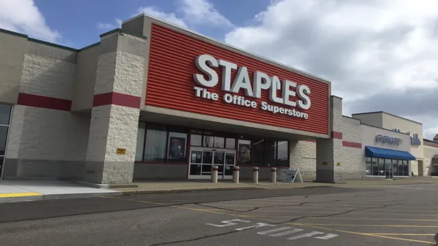 Staples