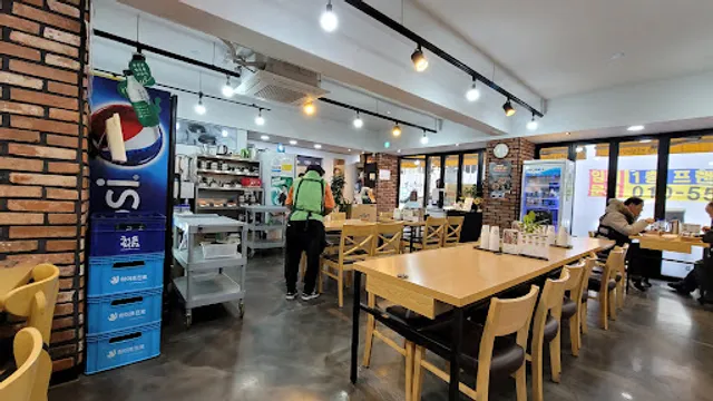 이화수전통육개장구리점