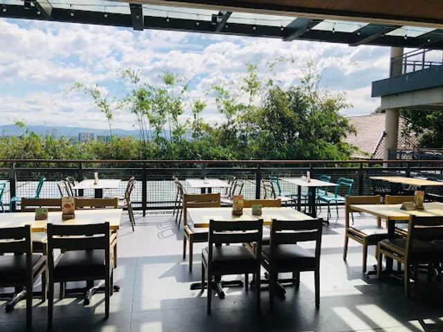 Conti's Bakeshop & Restaurant - Katipunan