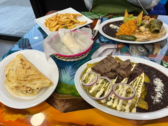 Antojitos Mexicanos Deli