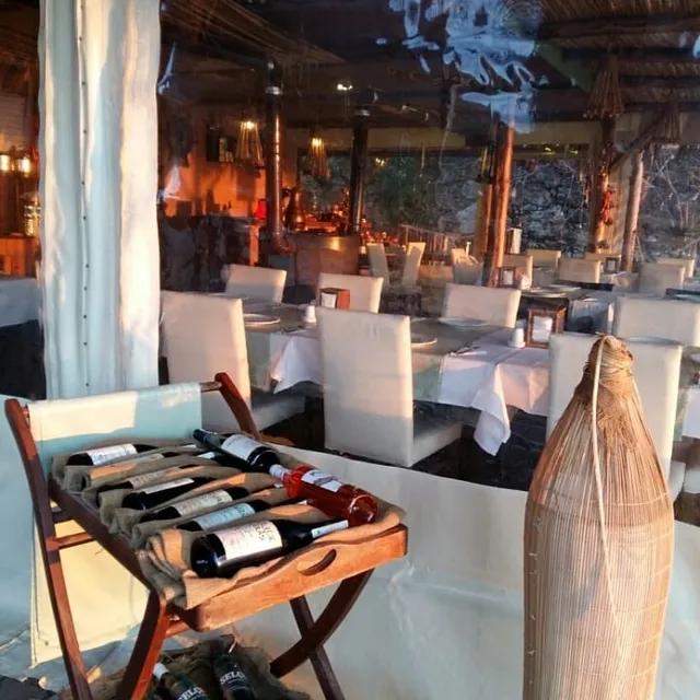 Kristal Beach Restaurant