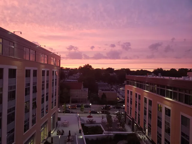 Living & Learning Commons (LLC)