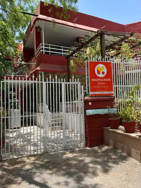 Madpackers Jodhpur (Hostel and Cafe)