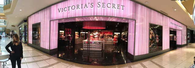 Victoria's Secret & PINK