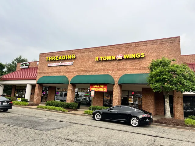 Laburnum Park Shopping Center