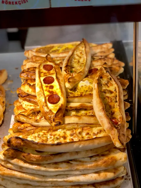 Meşhur Ortaköy Börekçisi