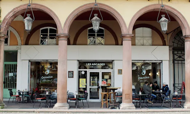 Les Arcades d'Omnino