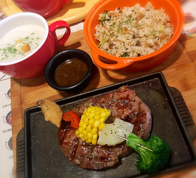 盤子餐酒 PIATTO BISTRO 丨西門義大利麵丨葡萄酒丨牛排丨調酒丨