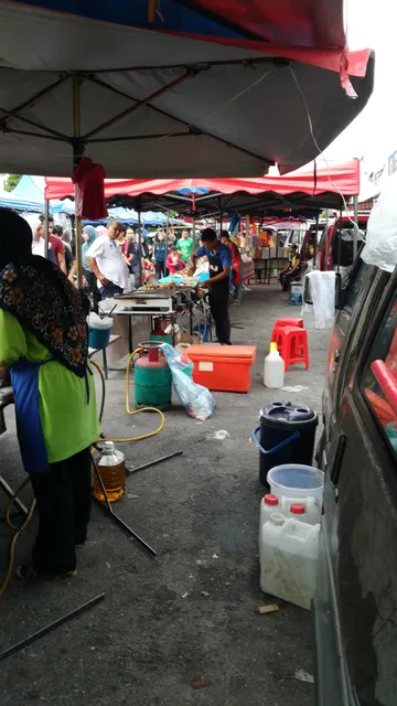 Pasar Malam Taman Bercham Raya