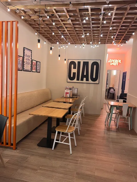 CLAPIS COMIDA ITALIANA TEATINOS