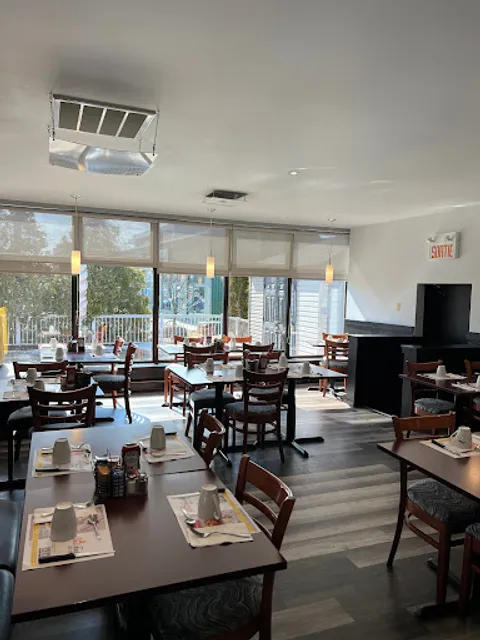 Coco Frutti McMasterville