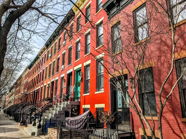 Hunters Point Historic District