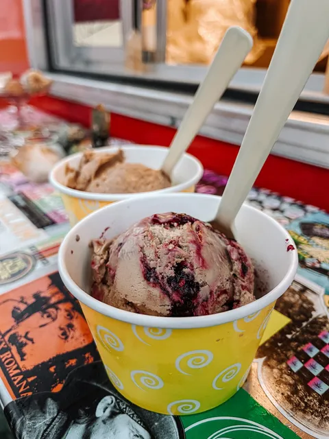 Ramblin' Rose Vegan Ice Cream Truck