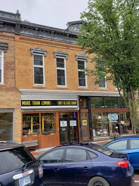 LEMON LOFTS of HOLTON