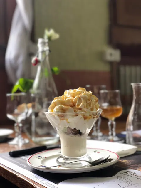 Nouvelle Formule Bar