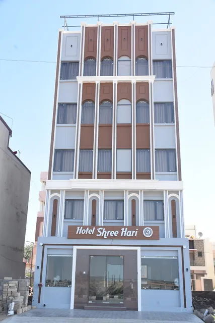 HOTEL SHREE HARI