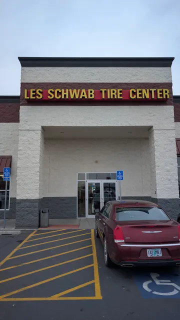 Les Schwab Tire Center