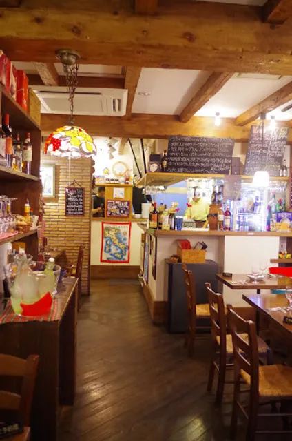 トラットリア・ラテラ