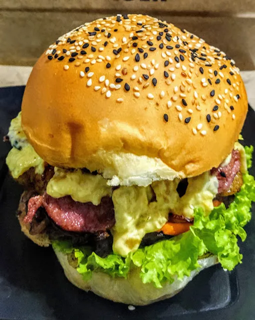 Urbanus Burger-Steak-Bar