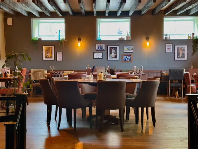 The Blue Lion Inn Cwm