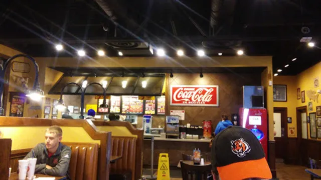 Zaxbys Chicken Fingers & Buffalo Wings