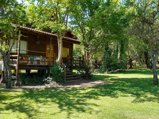 Cabañas de Troncos "La Laguna Richy Gomez"