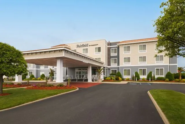 Fairfield by Marriott Inn & Suites Chincoteague Island Waterfront