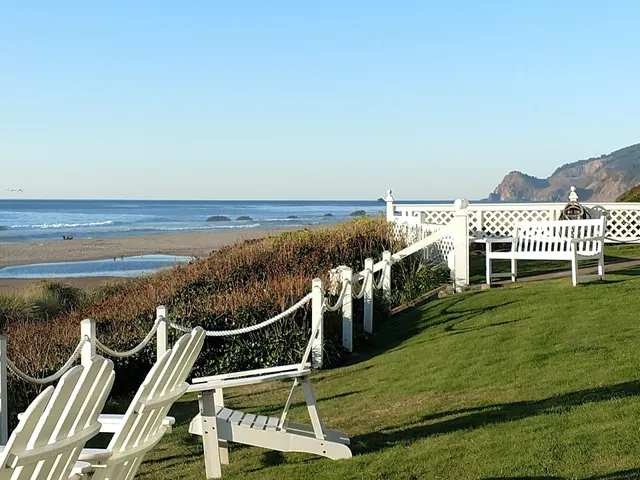 Beachfront Garden Inn