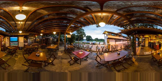 Mercado Do Porto Búzios