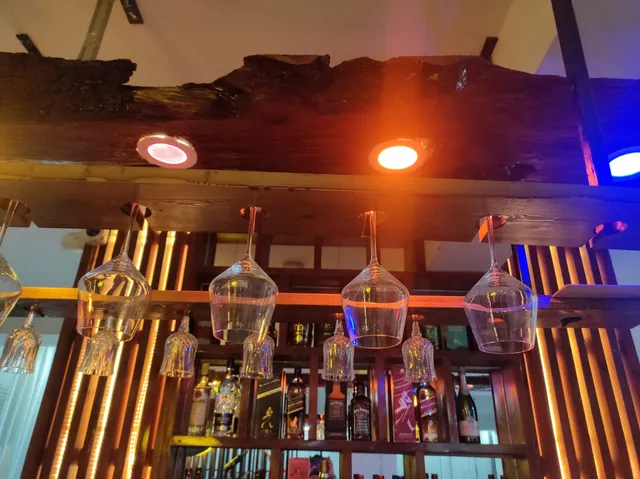 Meet & Eat Restro Bar