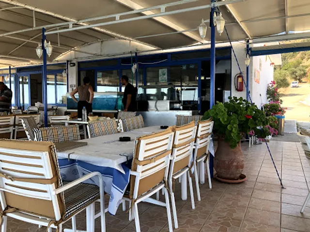 Agios Georgios Nikos Taverna