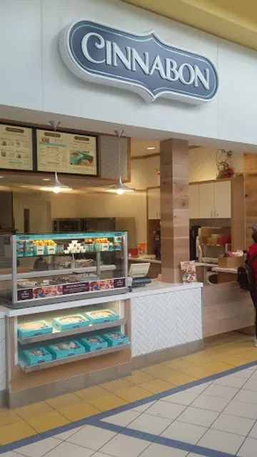 Cinnabon