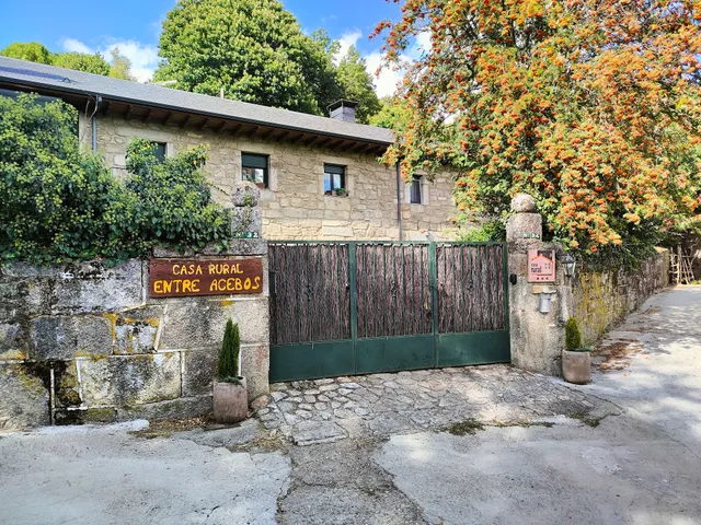 Conjunto Entre Acebos