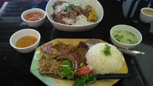 Bun Saigon Vietnamese Restaurant