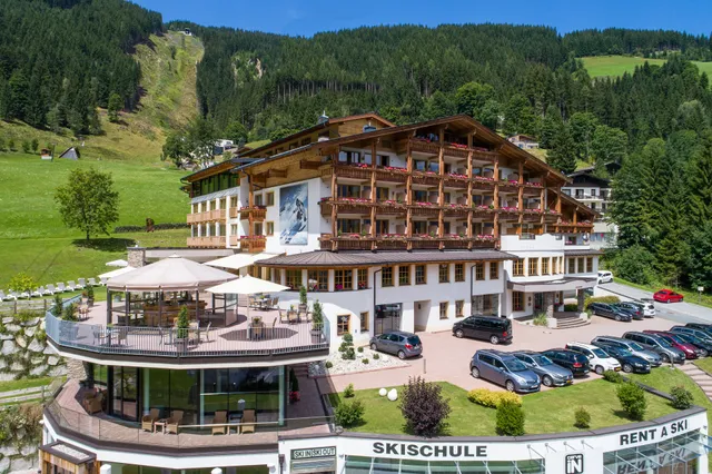 AlpineResort Zell am See