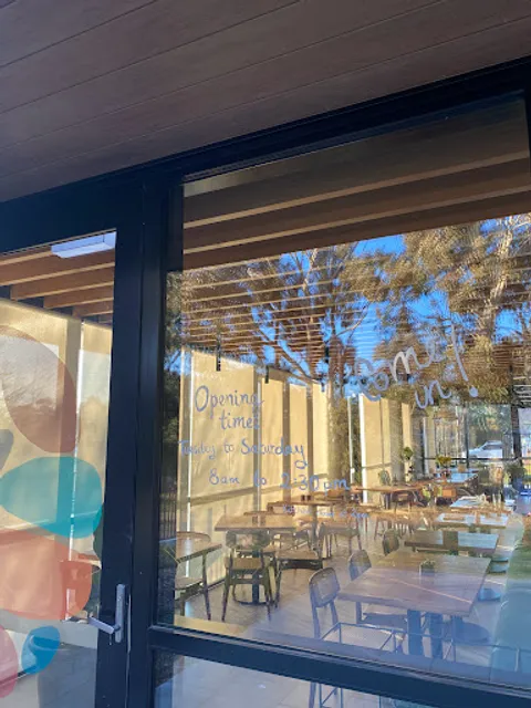 Cafe Stepping Stone Dickson