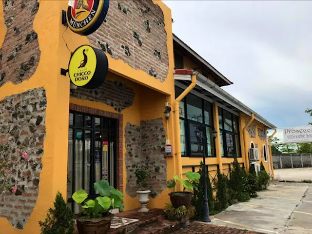 Prosecco Restaurant & Wine Bar