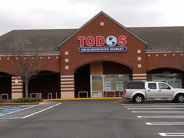 Todos Neighborhood Market