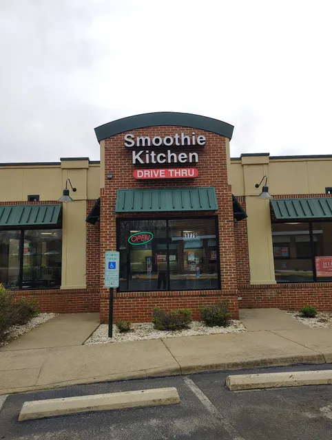 Smoothie Kitchen
