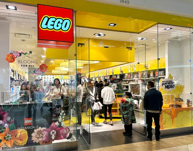 The LEGO® Store South Coast Plaza