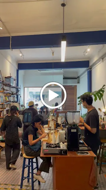 Arai Arai — homemade cafe & bar