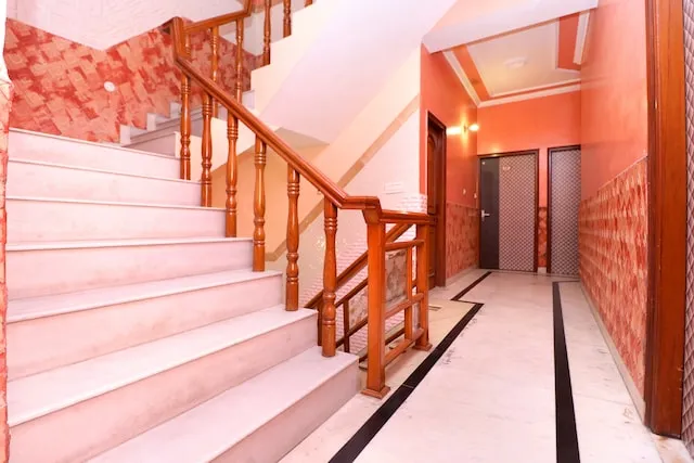 OYO 22774 Kumar Hotel