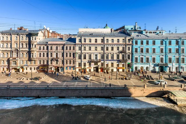 Druz'ya U Doma Knigi