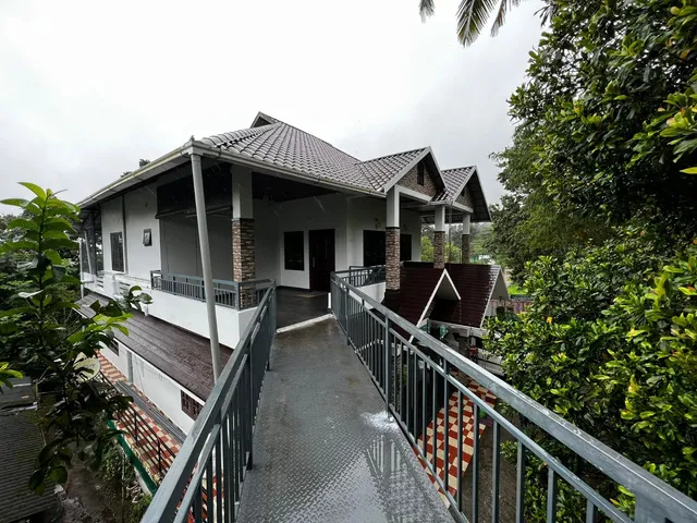 Cherry blossom homestays Munnar